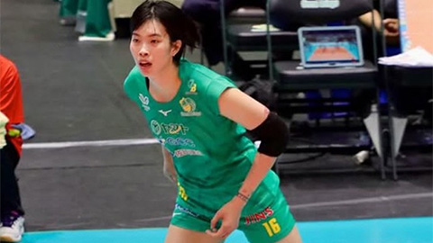  Thanh Thúy thua đội bóng cũ, hụt hơi trong cuộc đua vô địch